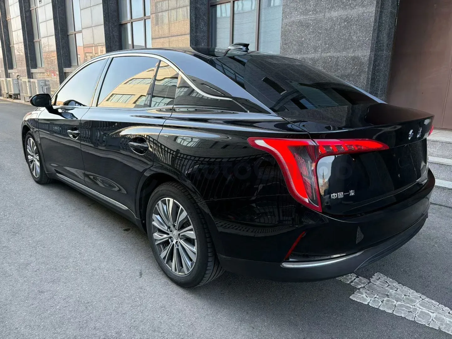 2022 HongQi E-QM5 BEV 54KWH,autocango,china used car exporter,china ev exporter,chinese used car exporter,chinese used ev exporter