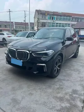 2022 BMW X5,autocango,china used car exporter,china ev exporter,chinese used car exporter,chinese used ev exporter
