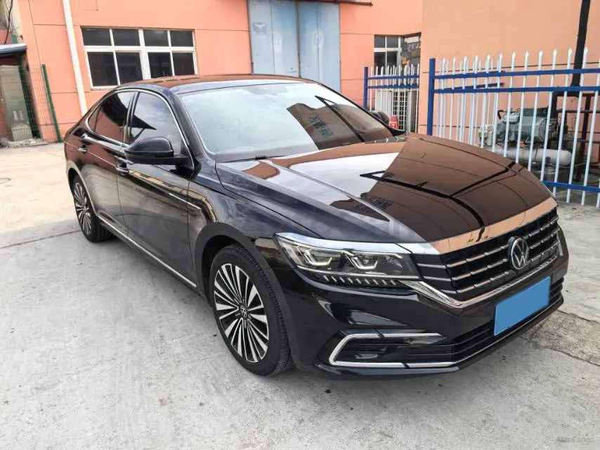 2021 Volkswagen Passat 2.0T 186HP L4 7DCT,autocango,china used car exporter,china ev exporter,chinese used car exporter,chinese used ev exporter