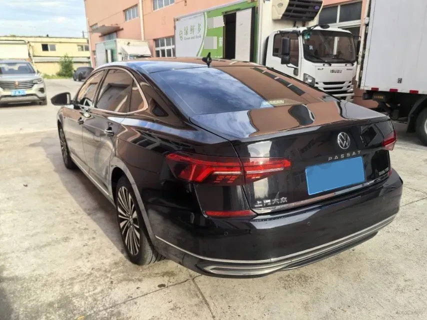 2021 Volkswagen Passat 2.0T 186HP L4 7DCT,autocango,china used car exporter,china ev exporter,chinese used car exporter,chinese used ev exporter