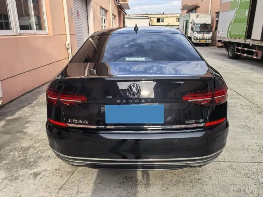 2021 Volkswagen Passat 2.0T 186HP L4 7DCT,autocango,china used car exporter,china ev exporter,chinese used car exporter,chinese used ev exporter