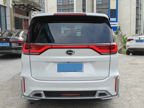 2021 GAC Trumpchi M8 2.0T 252HP L4 8AT