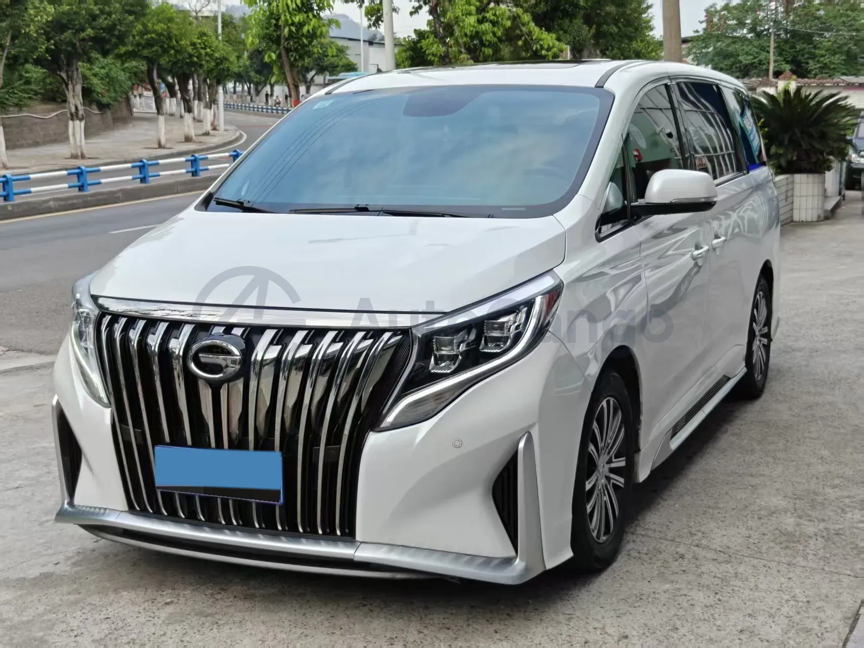 2021 GAC Trumpchi M8 2.0T 252HP L4 8AT,autocango,china used car exporter,china ev exporter,chinese used car exporter,chinese used ev exporter