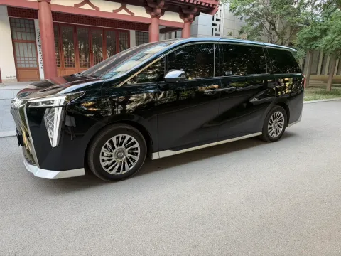 2025 GAC TRUMPCHI M8,autocango,china used car exporter,china ev exporter,chinese used car exporter,chinese used ev exporter