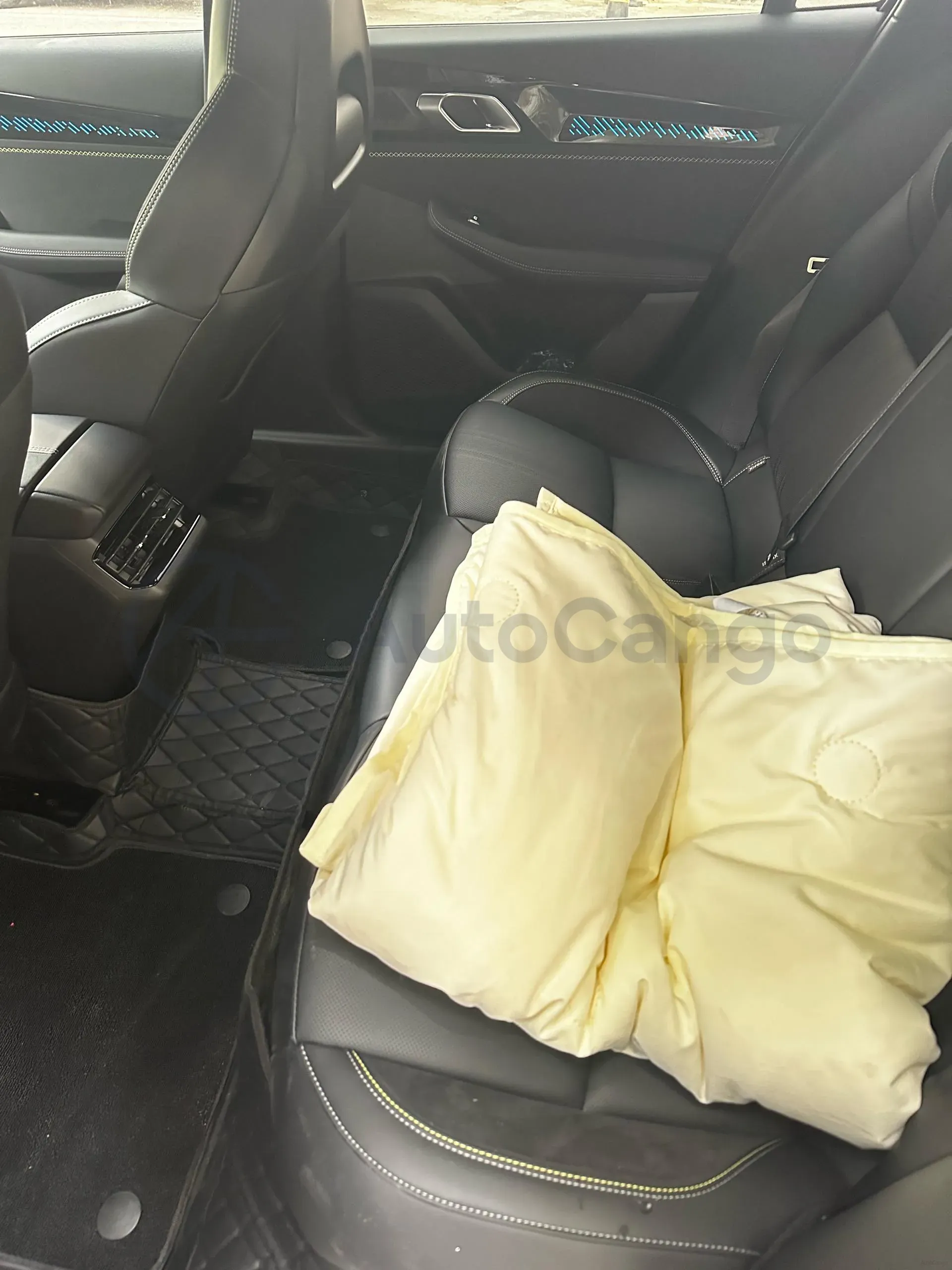 2026 LYNK&CO 03 1.5T 181HP L4 7DCT,autocango,china used car exporter,china ev exporter,chinese used car exporter,chinese used ev exporter