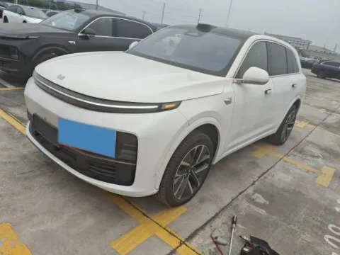 2024 LI L7,autocango,china used car exporter,china ev exporter,chinese used car exporter,chinese used ev exporter