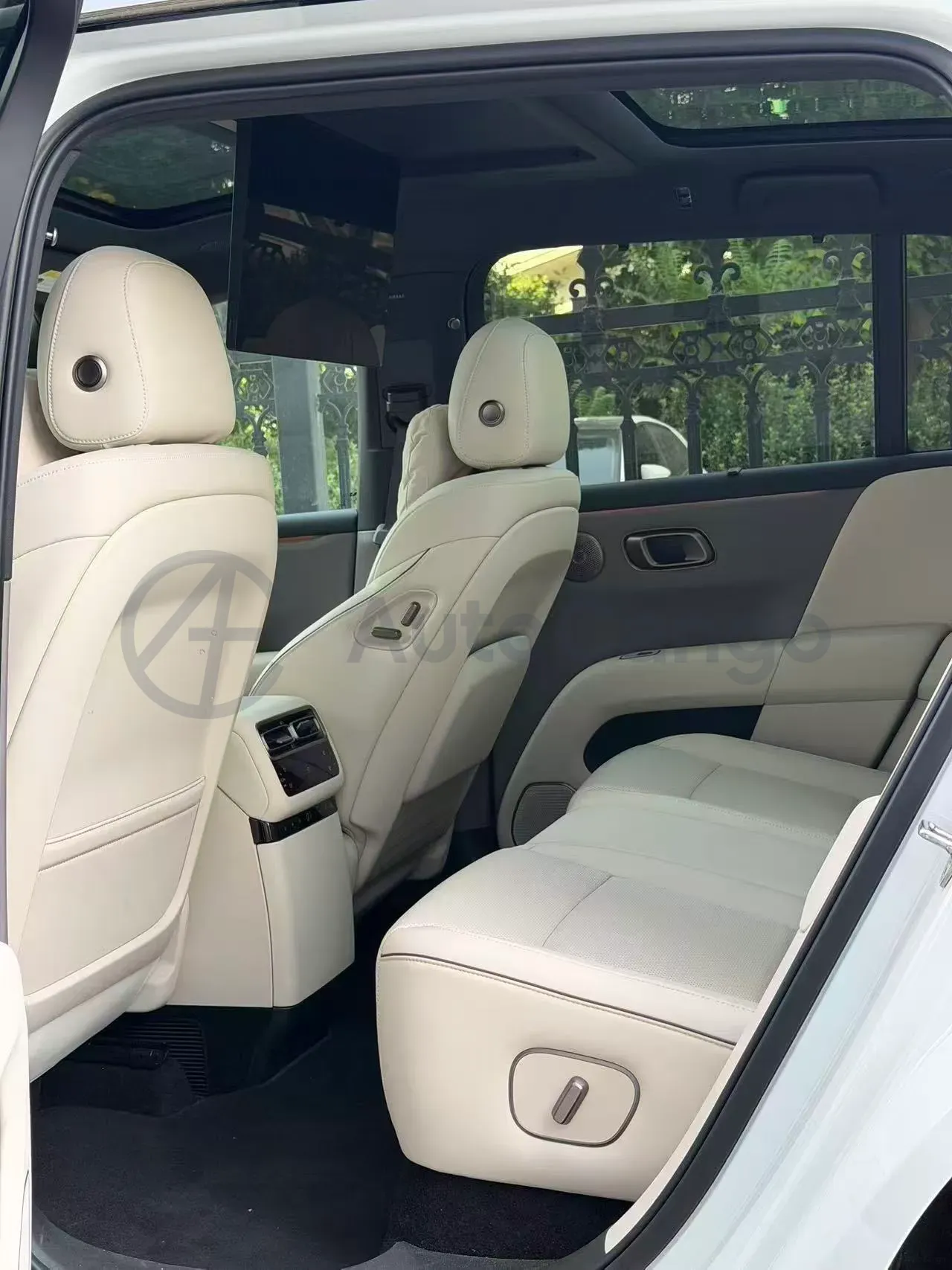 2025 Li i6 BEV,autocango,china used car exporter,china ev exporter,chinese used car exporter,chinese used ev exporter