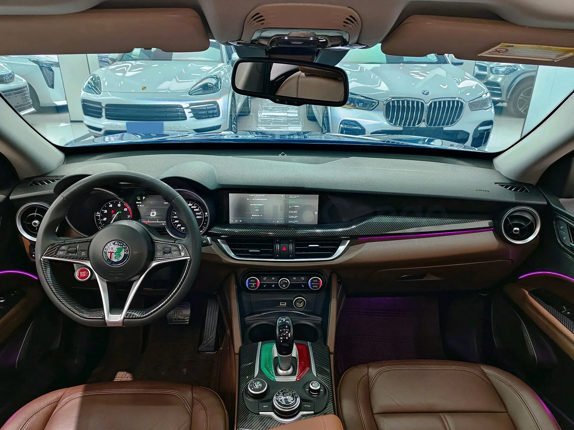 2017 Jaguar XE 2.0T 240HP L4 8AT,autocango,china used car exporter,china ev exporter,chinese used car exporter,chinese used ev exporter