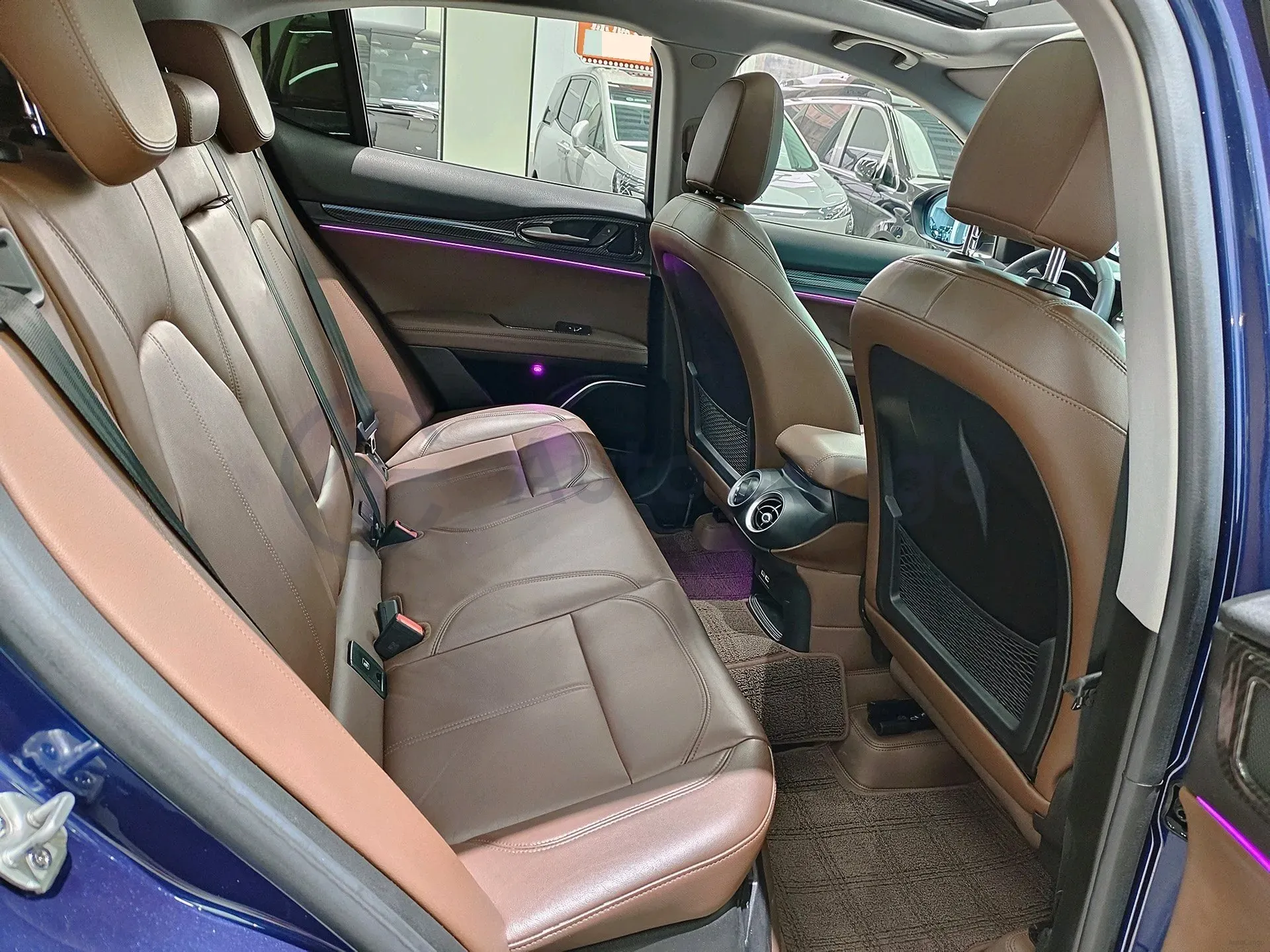 2017 Jaguar XE 2.0T 240HP L4 8AT,autocango,china used car exporter,china ev exporter,chinese used car exporter,chinese used ev exporter