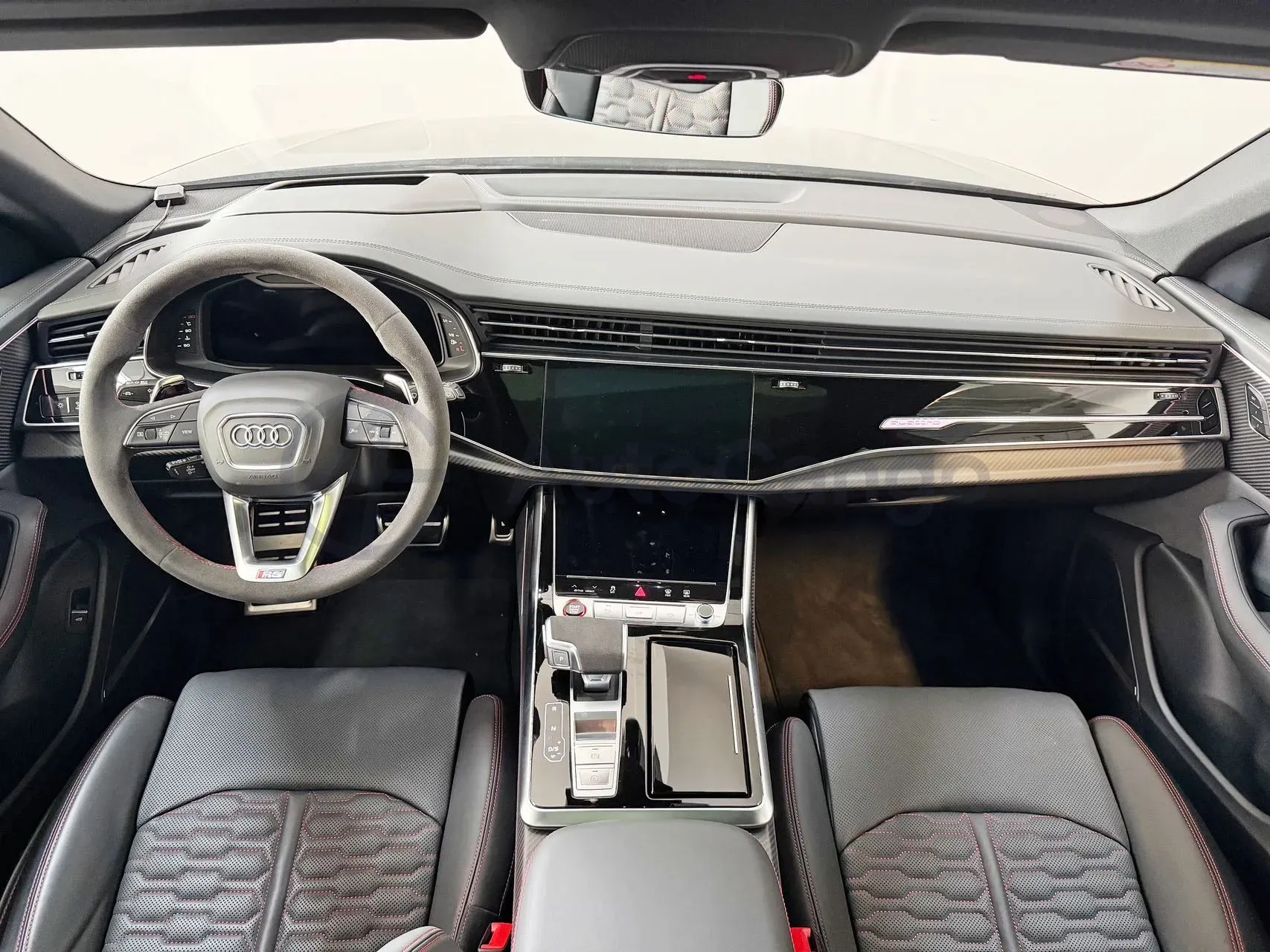 2022 Audi RS Q8 4.0T 600HP V8 8AT,autocango,china used car exporter,china ev exporter,chinese used car exporter,chinese used ev exporter