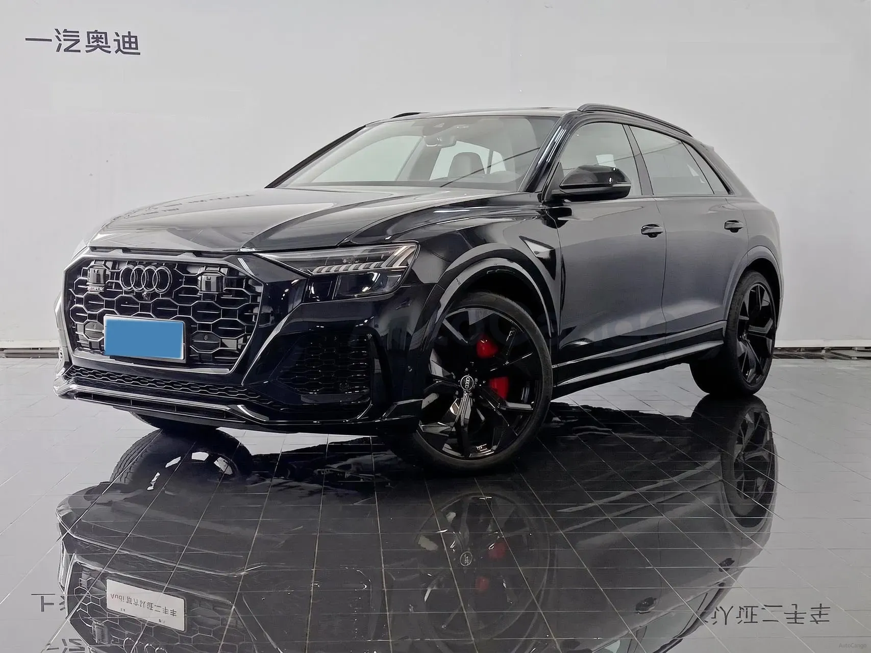 2022 Audi RS Q8 4.0T 600HP V8 8AT,autocango,china used car exporter,china ev exporter,chinese used car exporter,chinese used ev exporter
