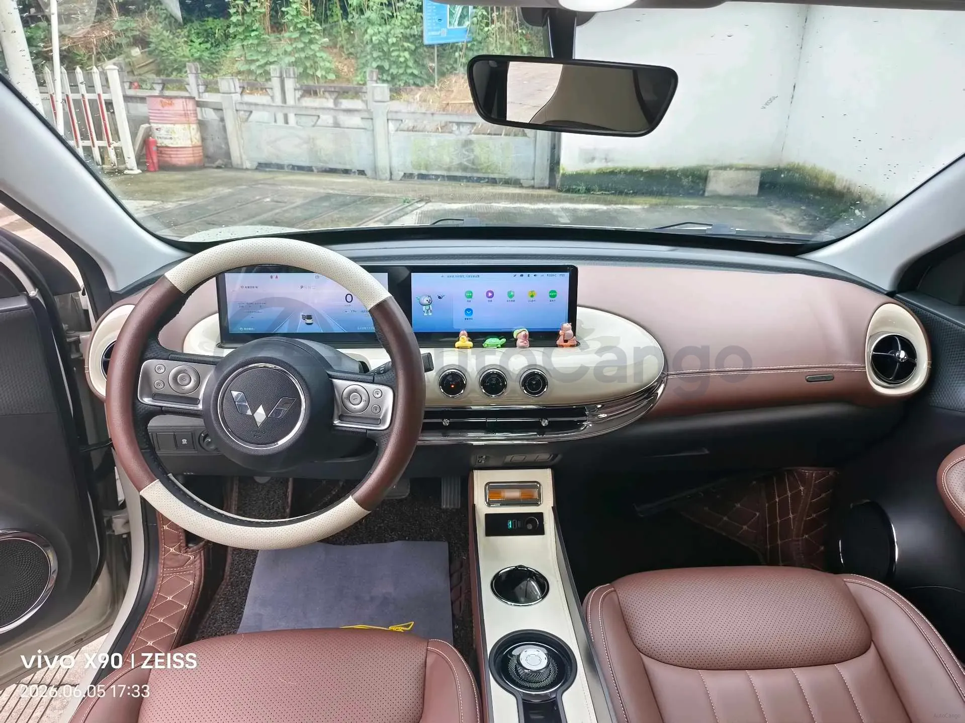 2023 WuLing BinGuo BEV 31.9KWH,autocango,china used car exporter,china ev exporter,chinese used car exporter,chinese used ev exporter