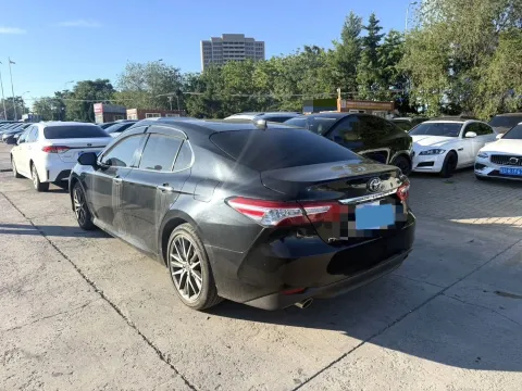 2021 Toyota Camry 2.5L 209HP L4 8AT