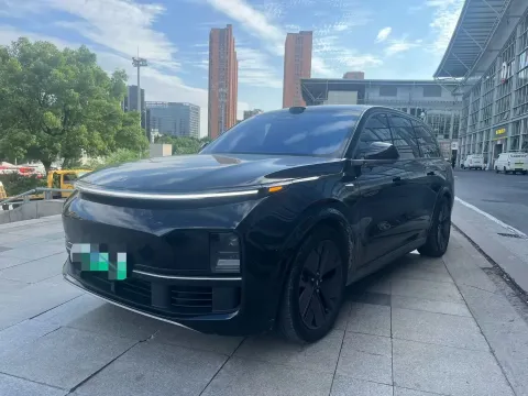2025 LI L9,autocango,china used car exporter,china ev exporter,chinese used car exporter,chinese used ev exporter