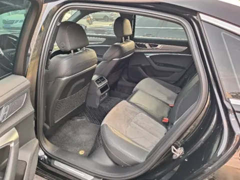 2024 Audi A6L 2.0T 245HP L4 7DCT
