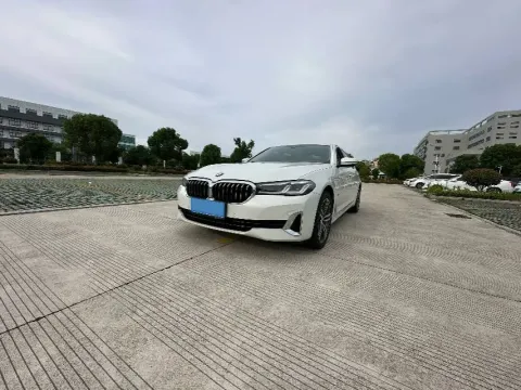 2021 BMW 5 SERIES,autocango,china used car exporter,china ev exporter,chinese used car exporter,chinese used ev exporter