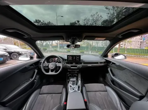 2022 Audi A4L 2.0T 252HP L4 7DCT