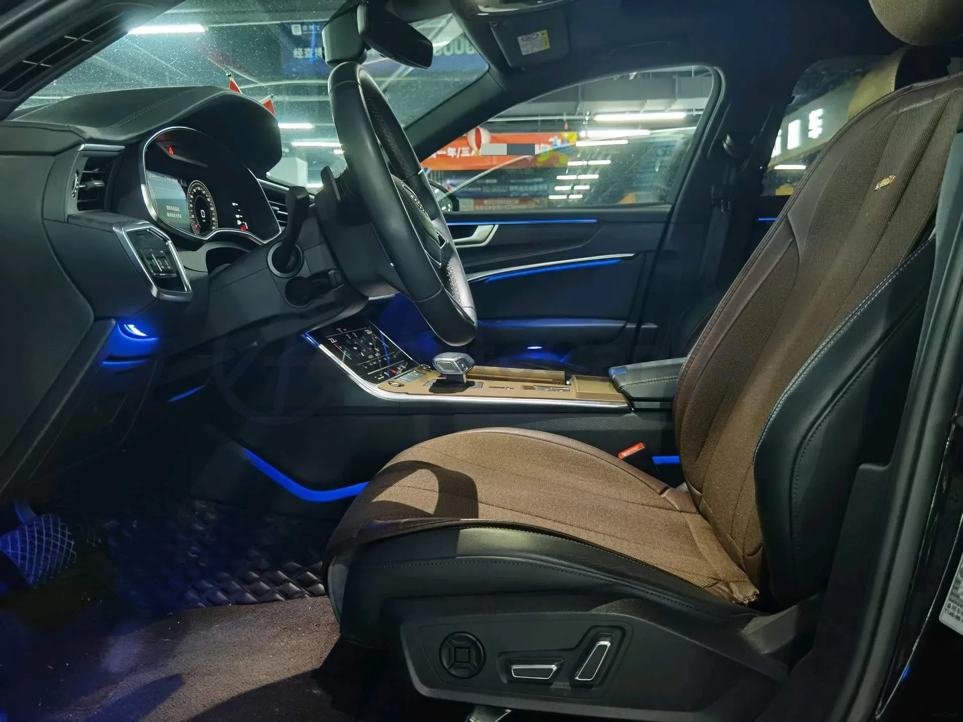 2024 Audi A6L 2.0T 245HP L4 7DCT,autocango,china used car exporter,china ev exporter,chinese used car exporter,chinese used ev exporter