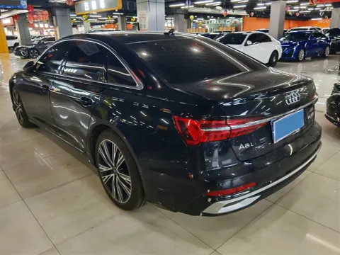2024 Audi A6L 2.0T 245HP L4 7DCT