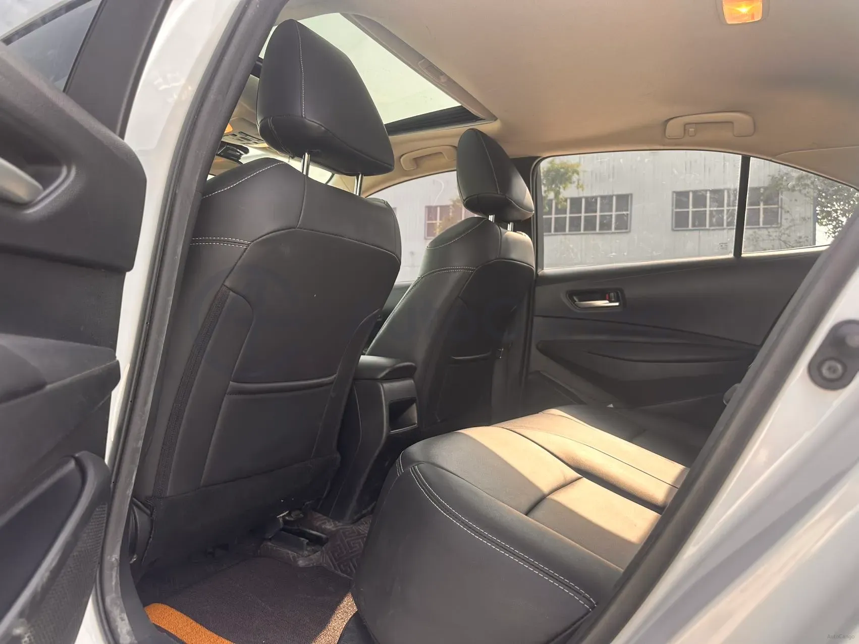 2023 Toyota Corolla 1.2T 116HP L4 CVT,autocango,china used car exporter,china ev exporter,chinese used car exporter,chinese used ev exporter