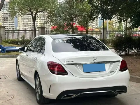 2019 Mercedes-Benz C Class 1.5T 184HP L4 9AT