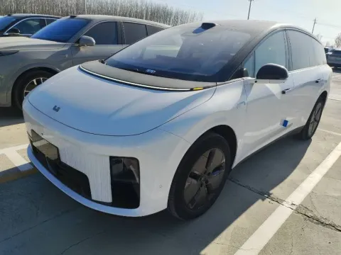 2025 LI I8,autocango,china used car exporter,china ev exporter,chinese used car exporter,chinese used ev exporter
