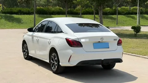 2023 MG 5 1.5L 129HP L4 5MT