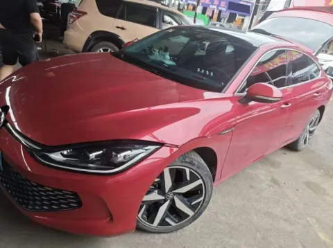 2023 VOLKSWAGEN LAMANDO,autocango,china used car exporter,china ev exporter,chinese used car exporter,chinese used ev exporter