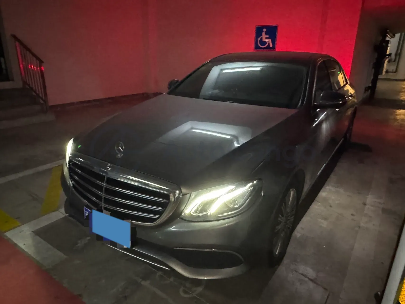 2020 Mercedes-Benz E Class 2.0T 258HP L4 9AT,autocango,china used car exporter,china ev exporter,chinese used car exporter,chinese used ev exporter