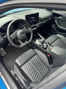 2021 Audi RS 4 2.9T 450HP V6 8AT