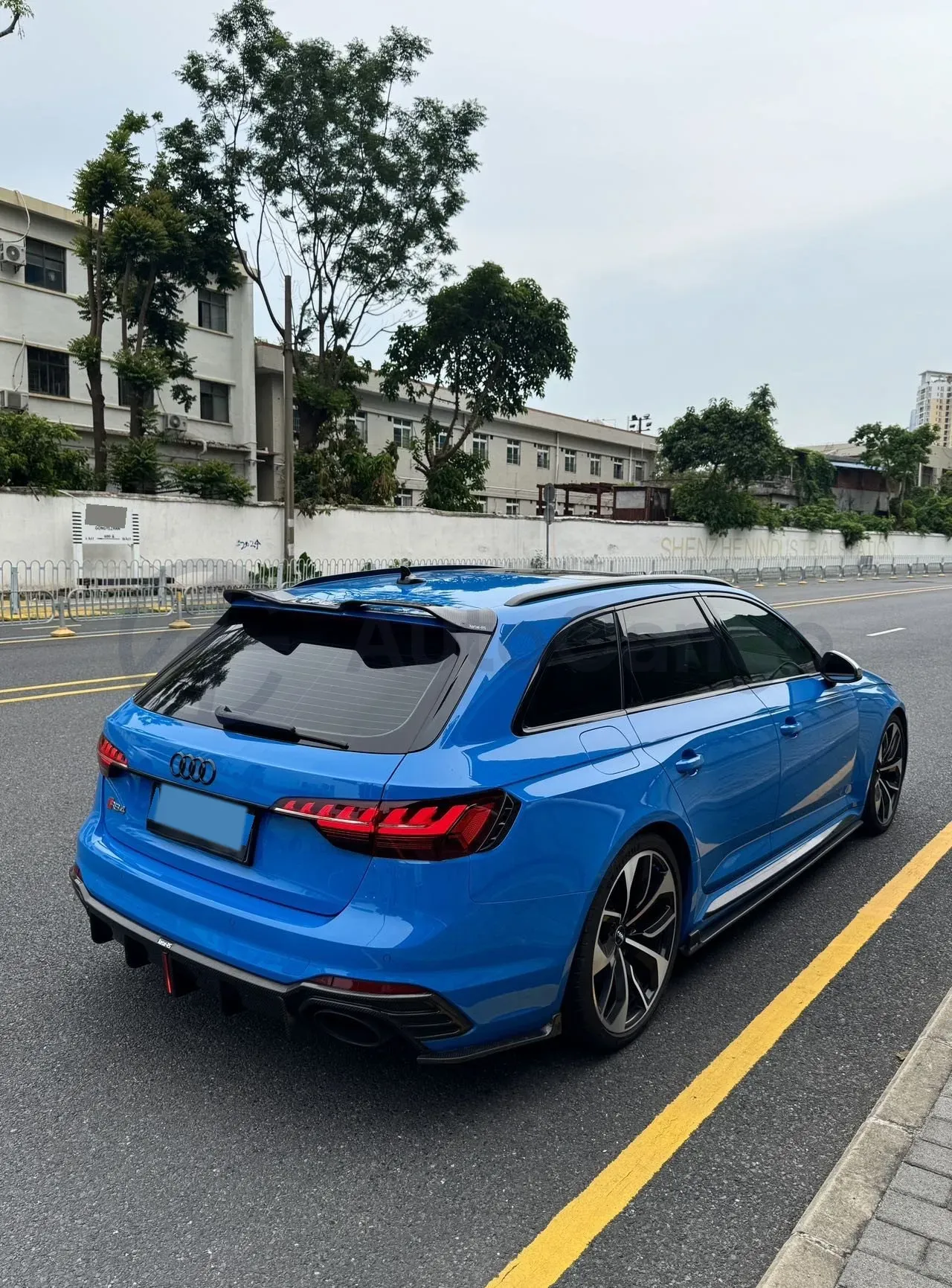 2021 Audi RS 4 2.9T 450HP V6 8AT,autocango,china used car exporter,china ev exporter,chinese used car exporter,chinese used ev exporter