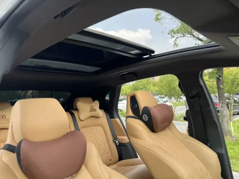 2021 ChangAn UNI-K 2.0T 233HP L4 8AT