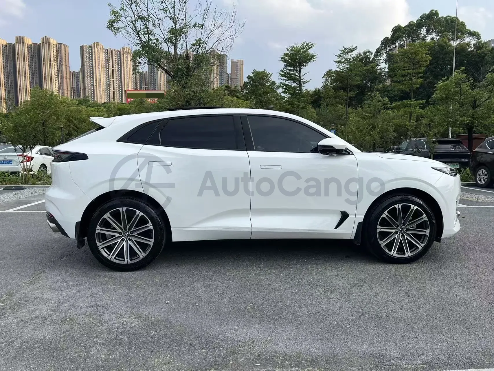 2021 ChangAn UNI-K 2.0T 233HP L4 8AT,autocango,china used car exporter,china ev exporter,chinese used car exporter,chinese used ev exporter