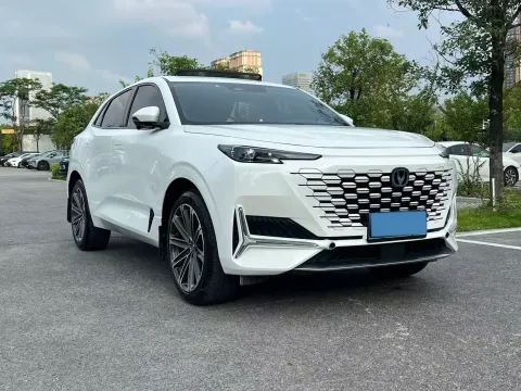 2021 ChangAn UNI-K 2.0T 233HP L4 8AT