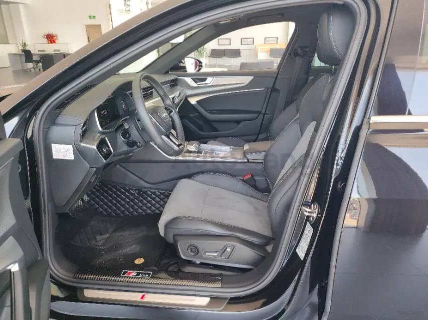 2023 Audi A6L 2.0T 245HP L4 7DCT,autocango,china used car exporter,china ev exporter,chinese used car exporter,chinese used ev exporter