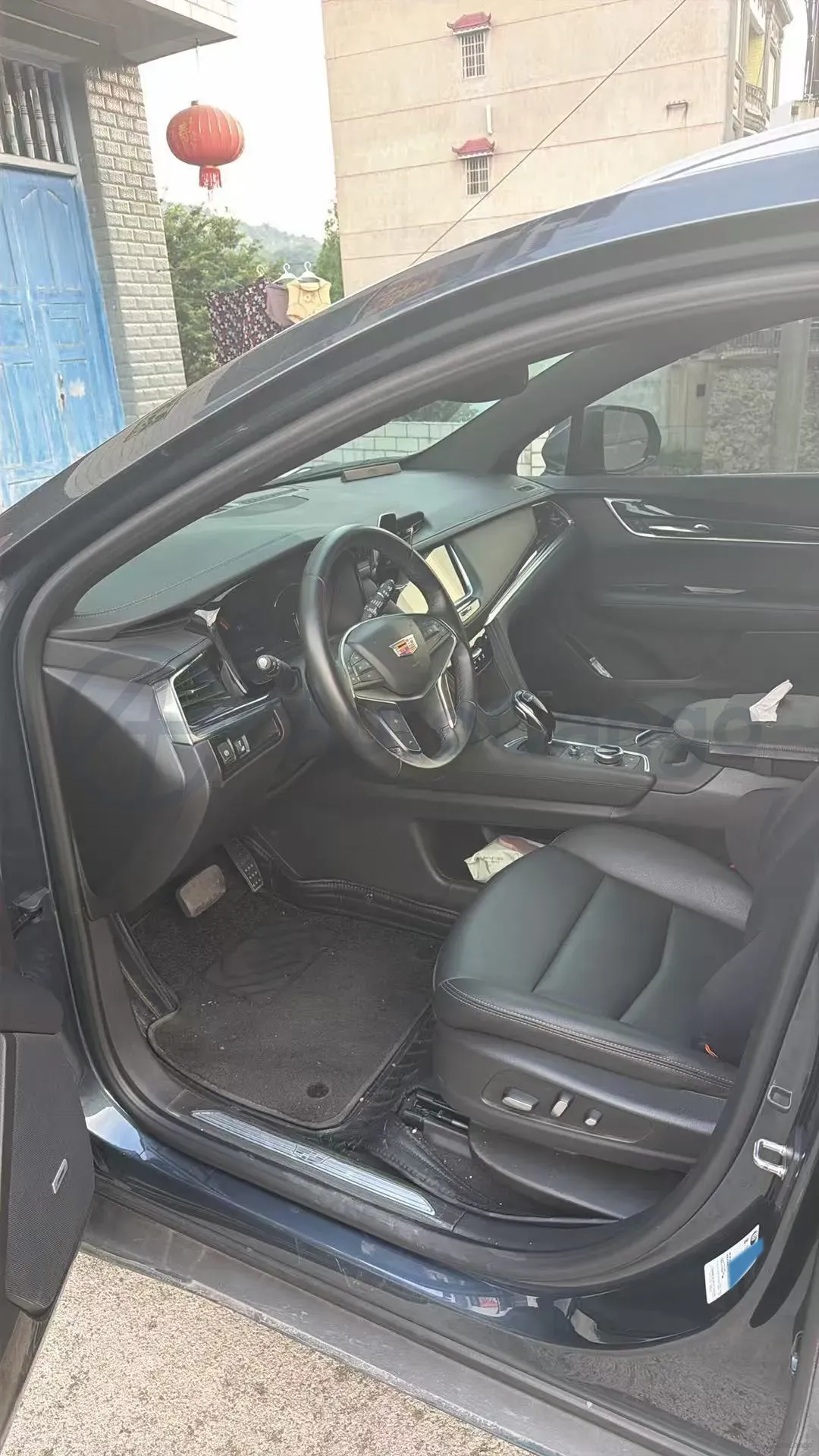2023 Cadillac XT5 2.0T 237HP L4 9AT,autocango,china used car exporter,china ev exporter,chinese used car exporter,chinese used ev exporter