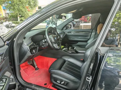 2024 BMW 6 Series GT 2.0T 245HP L4 8AT