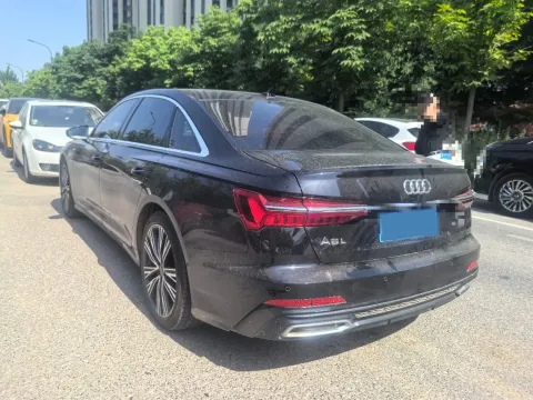 2022 Audi A6L 2.0T 224HP L4 7DCT
