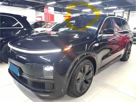 2022 LI L9,autocango,china used car exporter,china ev exporter,chinese used car exporter,chinese used ev exporter
