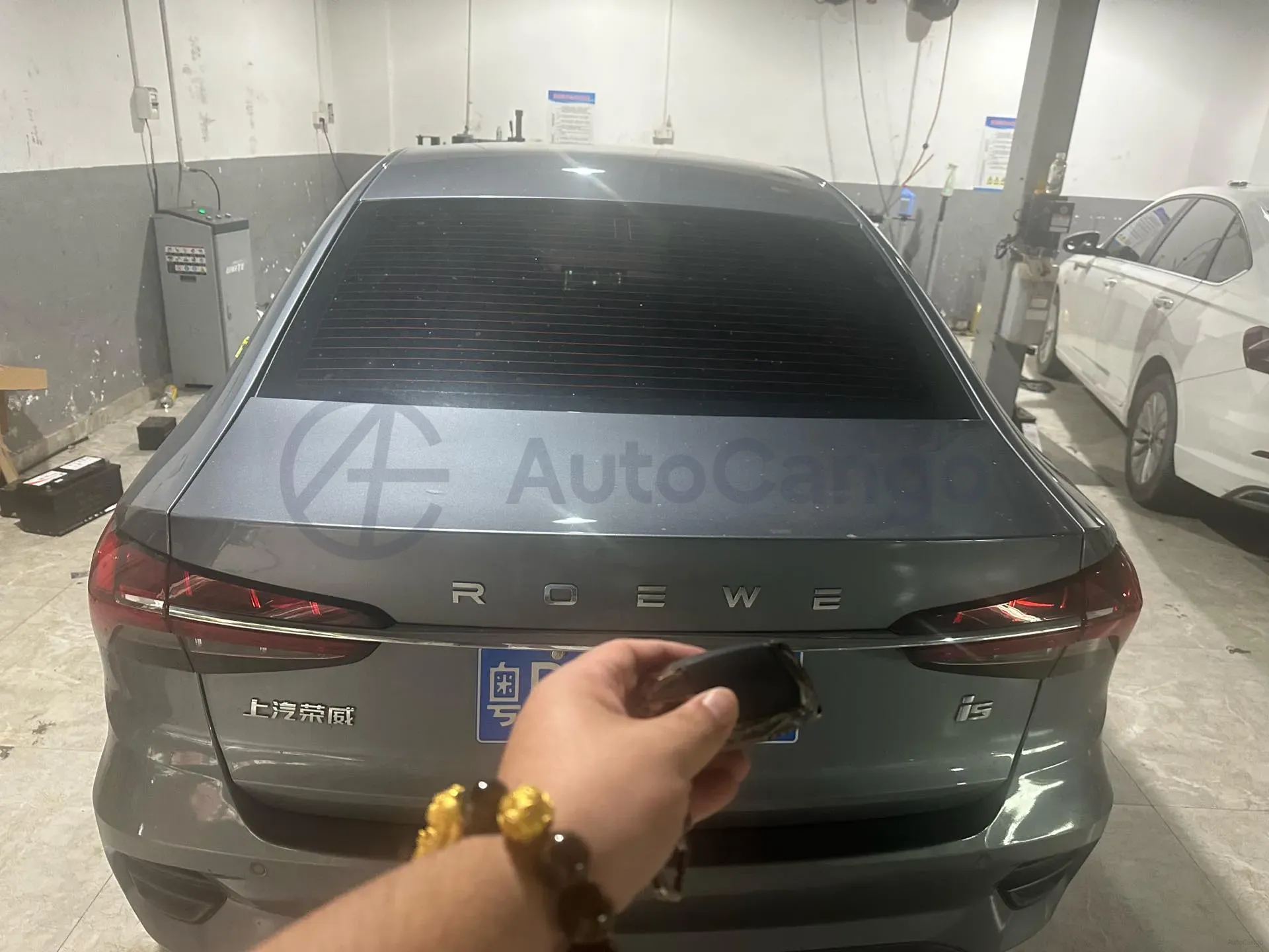 2021 Roewe i5 1.5L 120HP L4 CVT,autocango,china used car exporter,china ev exporter,chinese used car exporter,chinese used ev exporter