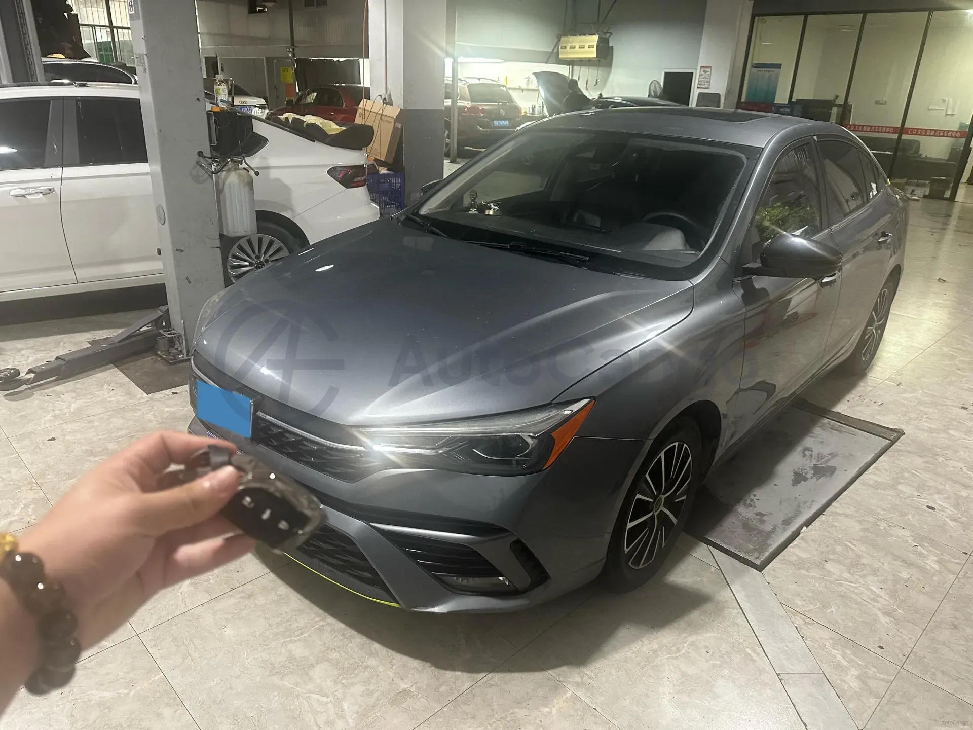 2021 Roewe i5 1.5L 120HP L4 CVT,autocango,china used car exporter,china ev exporter,chinese used car exporter,chinese used ev exporter