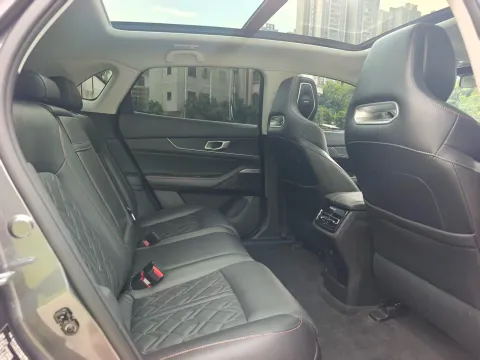 2021 ChangAn UNI-K 2.0T 233HP L4 8AT