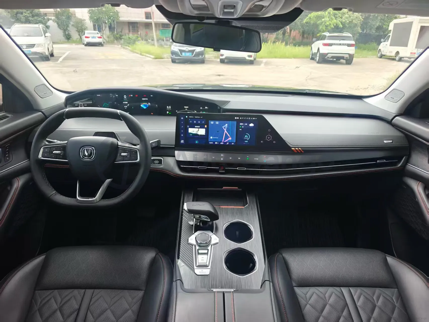 2021 ChangAn UNI-K 2.0T 233HP L4 8AT,autocango,china used car exporter,china ev exporter,chinese used car exporter,chinese used ev exporter