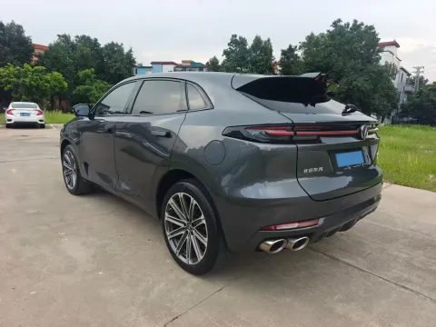 2021 ChangAn UNI-K 2.0T 233HP L4 8AT