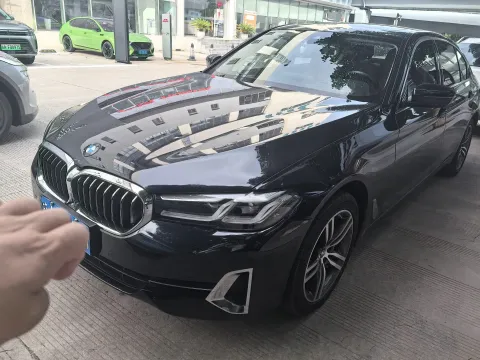2022 BMW 5 SERIES,autocango,china used car exporter,china ev exporter,chinese used car exporter,chinese used ev exporter