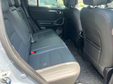 2023 Jetour Traveller 2.0T 254HP L4 7DCT,autocango,china used car exporter,china ev exporter,chinese used car exporter,chinese used ev exporter