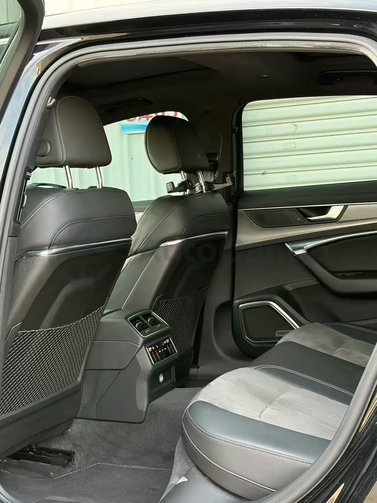 2020 Audi A6L 2.0T 252HP L4 7DCT PHEV 14.1KWH,autocango,china used car exporter,china ev exporter,chinese used car exporter,chinese used ev exporter