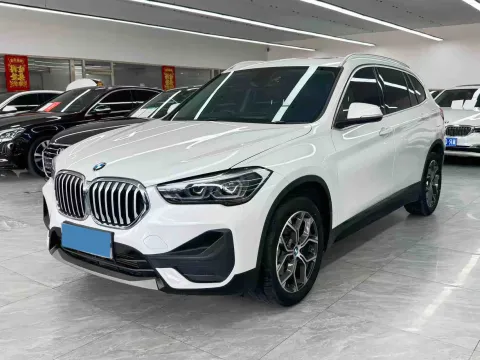 2022 BMW X1,autocango,china used car exporter,china ev exporter,chinese used car exporter,chinese used ev exporter