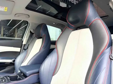 2022 Roewe RX5 MAX 1.5T 181HP L4 6AT,autocango,china used car exporter,china ev exporter,chinese used car exporter,chinese used ev exporter