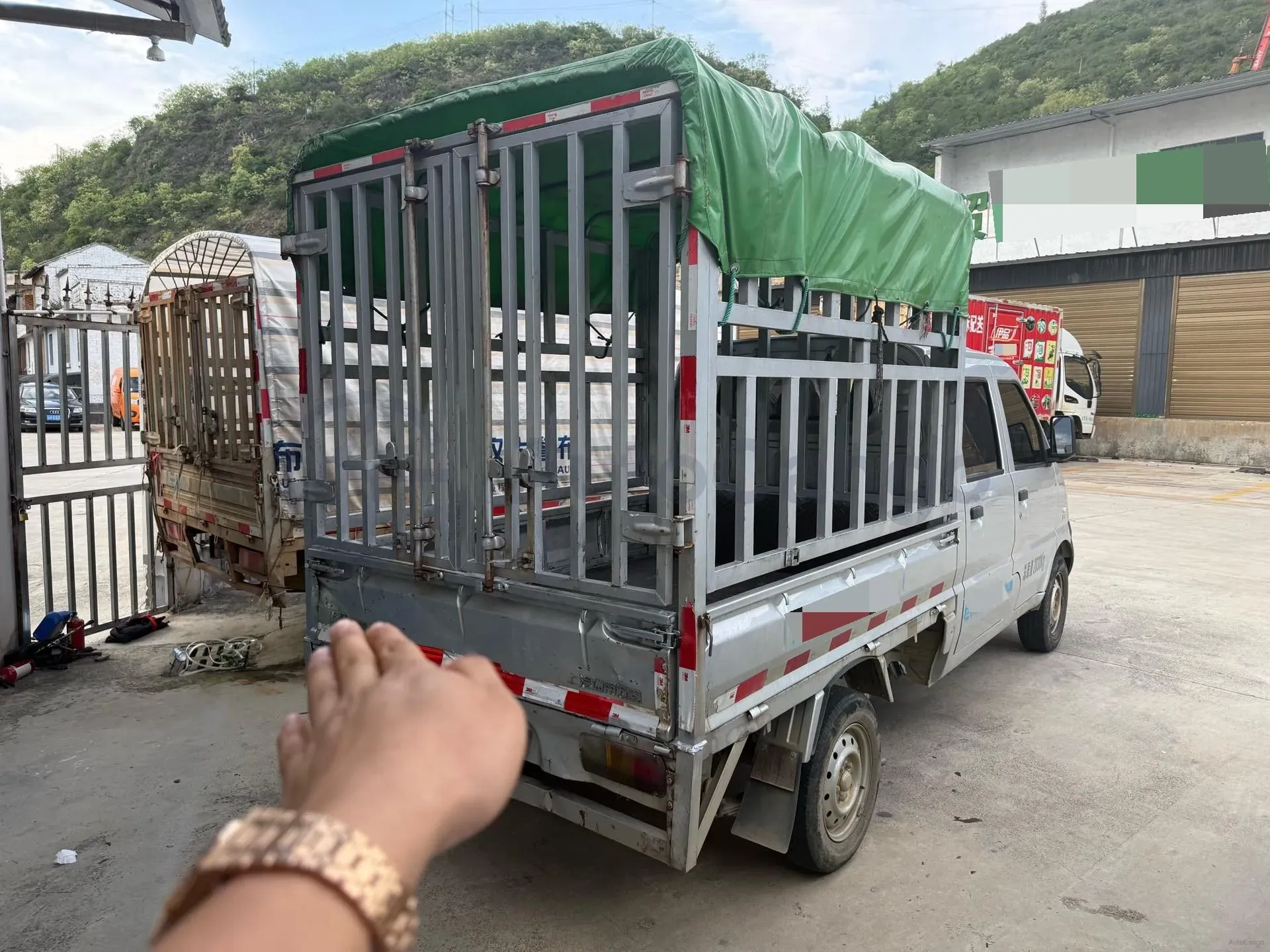 2021 WuLing RongGuang Mini Truck Special 1.5L 99HP L4 5MT,autocango,china used car exporter,china ev exporter,chinese used car exporter,chinese used ev exporter